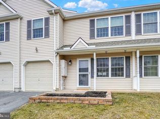 15 Riverview Dr, Wrightsville, PA 17368