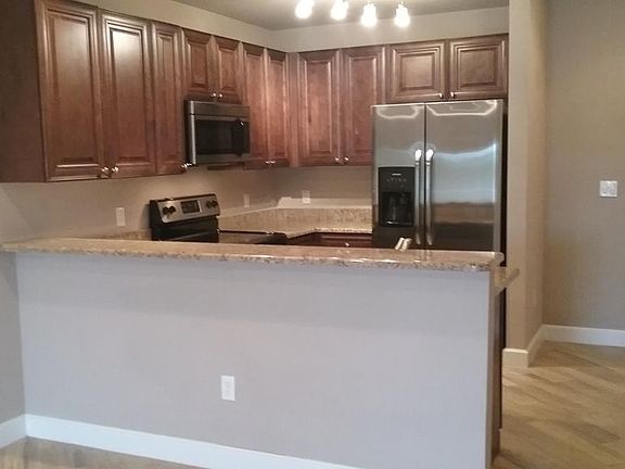 STAINLESS STEEL APPLIANCES