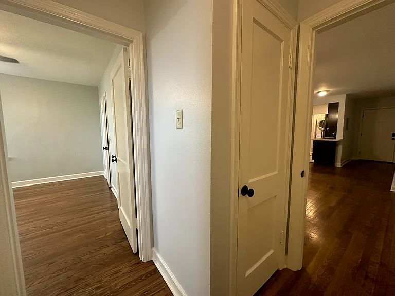 Louisiana Terrace — Photo 27