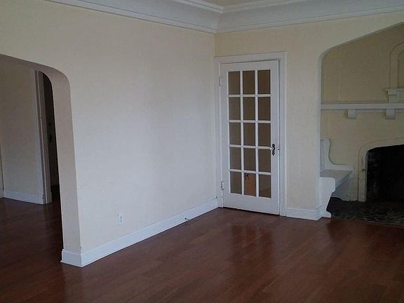 2nd image of 7470 Delmar Blvd