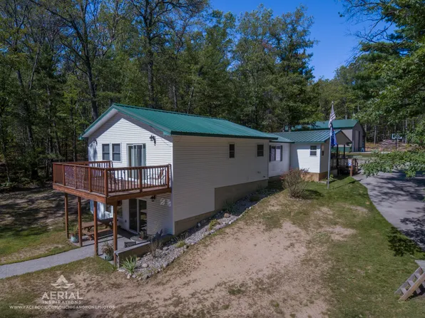 1941 High Rd, Roscommon, MI 48653