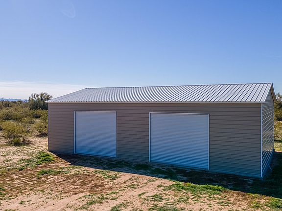 4th image of 30207 E Slater Ln