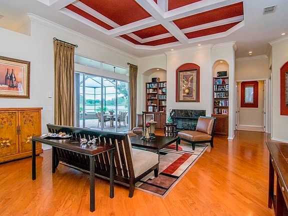 3rd image of 6550 Vanda Ln