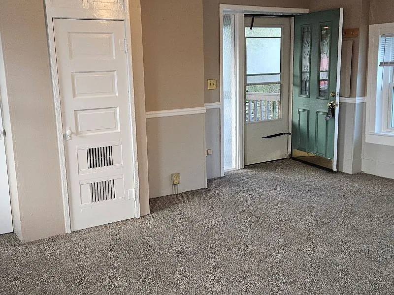 1 bed, 800 sqft, $800 — Photo 3