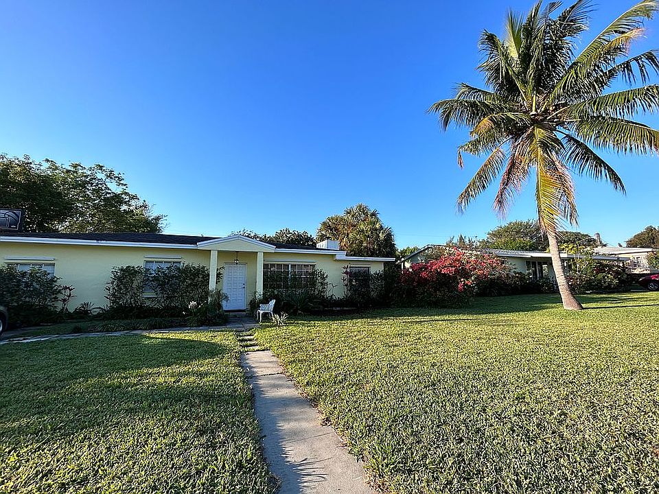 1st image of 306 Gulfstream Dr