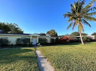 306 Gulfstream Dr, Delray Beach, FL 33444