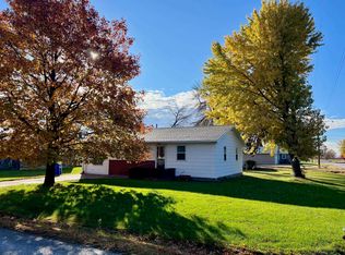 515 W 5th St, Axtell, NE 68924