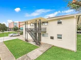 1566 Aviators St #D, New Orleans, LA 70122