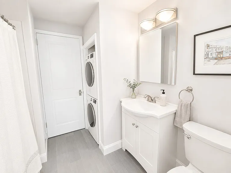 29 Chestnut Ave #2 — Photo 11