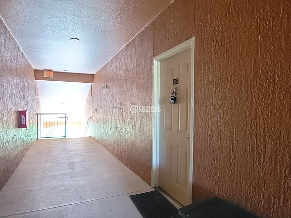 2nd image of 8824 Villa View Cir Unit 305
