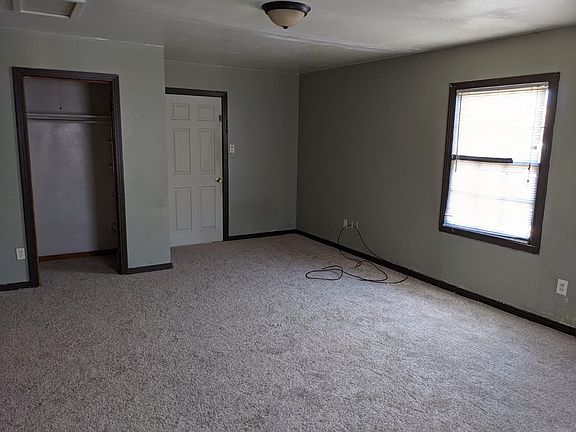 2nd image of 2104 W 14th St