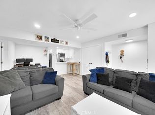 25671 Le Parc UNIT 49, Lake Forest, CA 92630