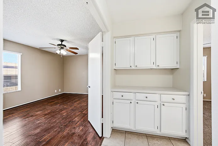 7202 W Corrine Dr — Photo 22