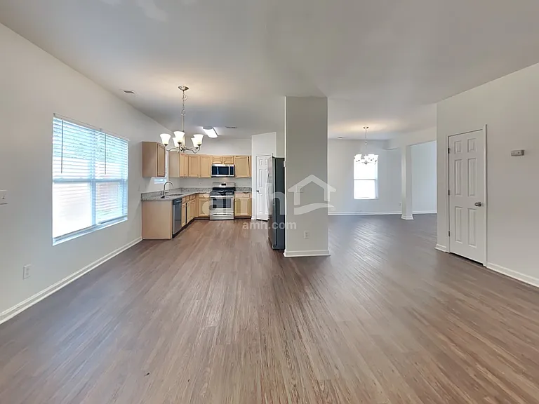 3872 Rosebud Park Dr — Photo 4