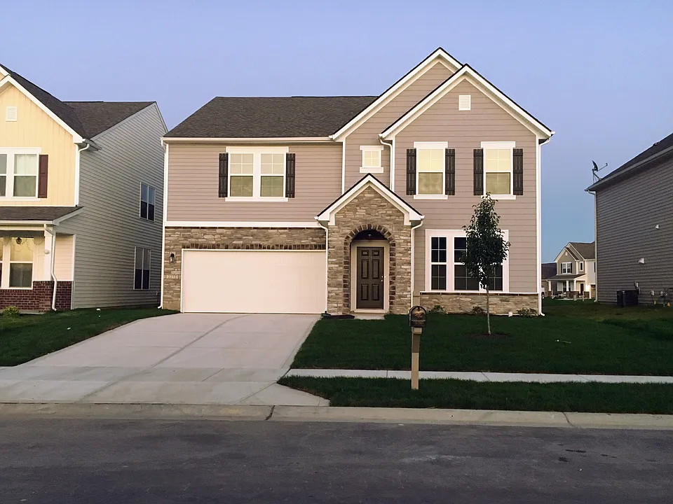 2272 Creekland Dr