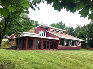 4522 Broad Rd, Syracuse, NY 13215