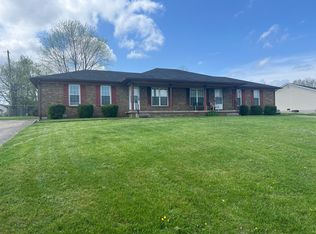 13 Lynn Dr, Lawrenceburg, KY 40342