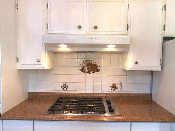 4th image of 675 Sterling Dr