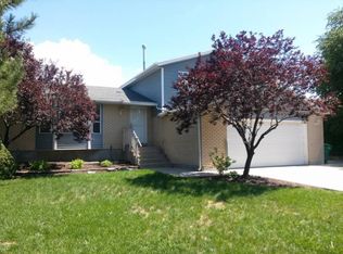 10093 S Mount View Dr, Sandy, UT 84070