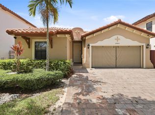 Venetian Parc West, Miami, FL 33187