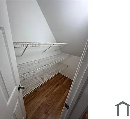 947 W 51st St #3F — Photo 8