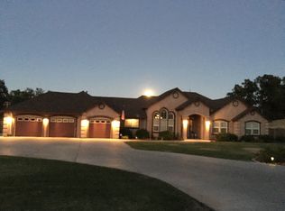 17900 Mountain Ridge Dr, Sonora, CA 95370