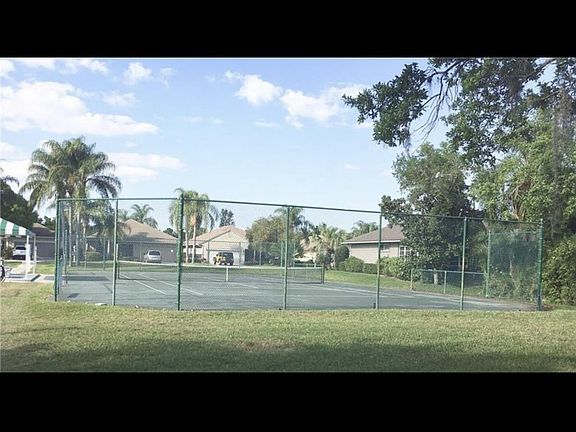 5th image of 320 Garden Grove Pkwy