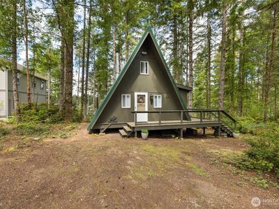 311 NE Lakeshore Drive S, Tahuya, WA, 98588