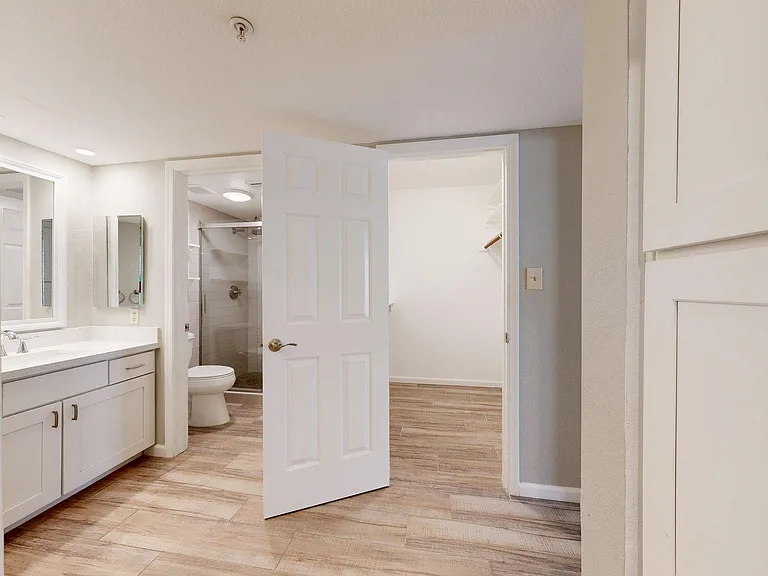 4200 N Miller Rd #309 — Photo 10