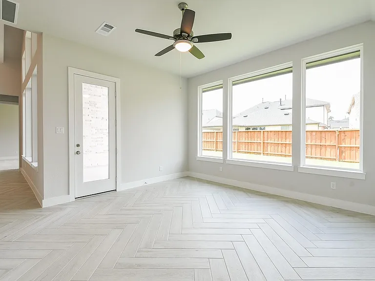 4859 Antler Run Dr — Photo 35