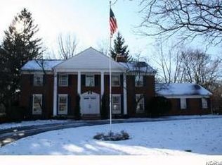 2620 Courtland Blvd, Shaker Heights, OH 44118