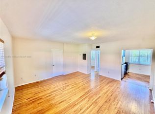 736 13th St APT 213, Miami Beach, FL 33139
