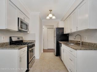3486 Amboy Rd APT 1E, Staten Island, NY 10306
