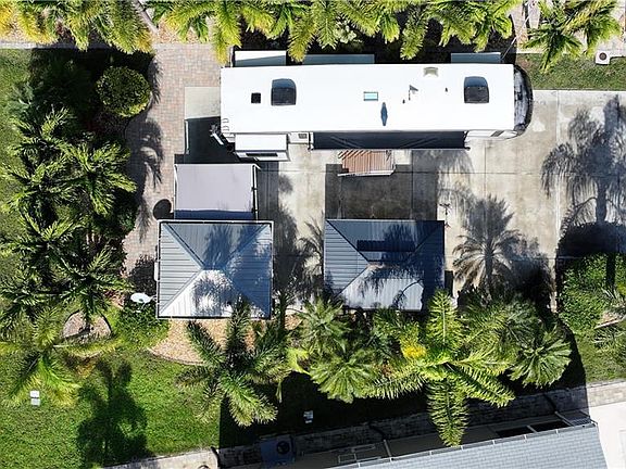 4th image of 5700 Cypresswoods Resort DR