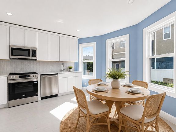 2nd image of 233 E Juniper Ave #1