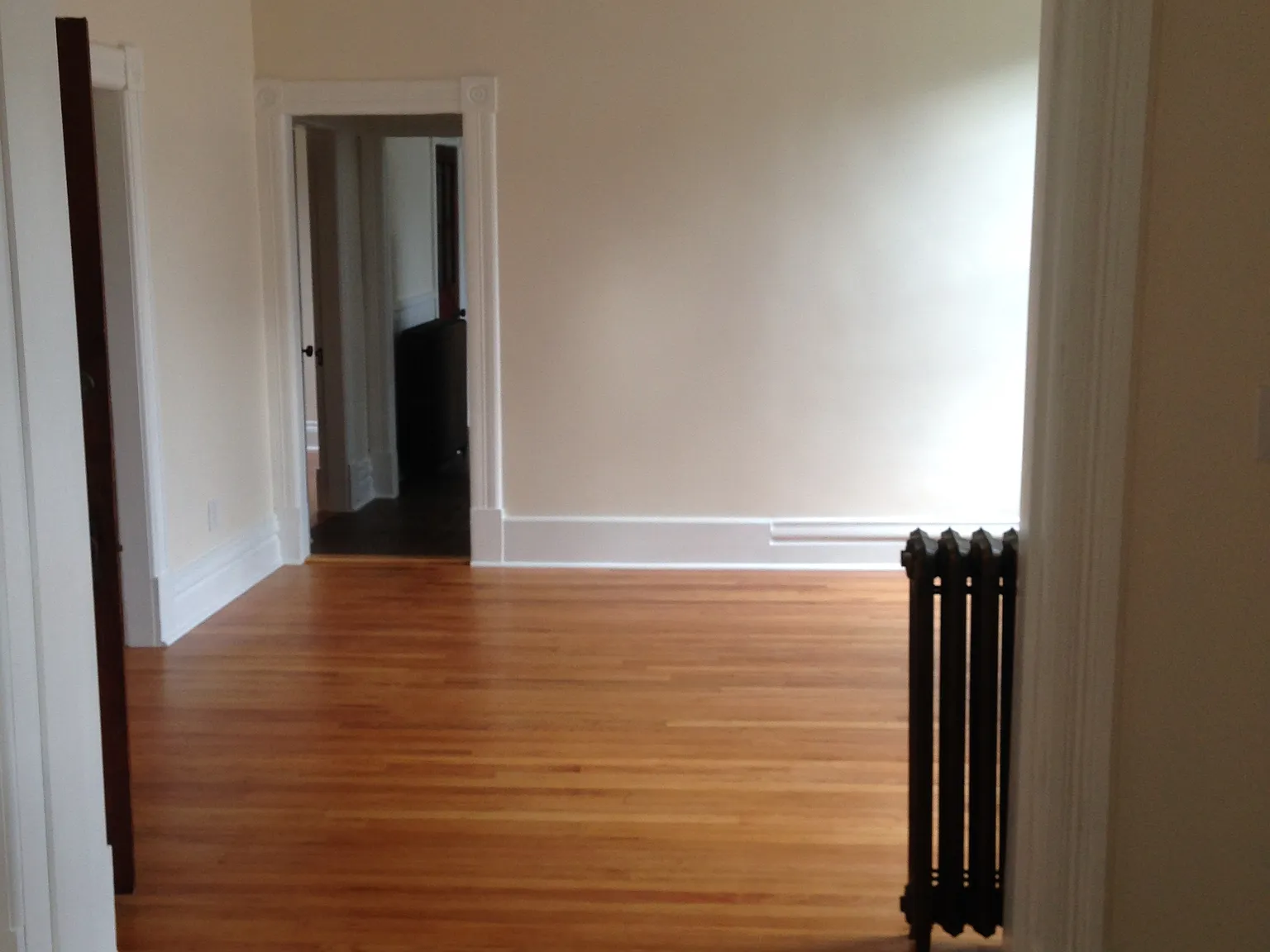3 bed, 1200 sqft, $1,800 — Photo 3