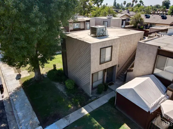 6020 Almendra Ave APT C, Bakersfield, CA 93309