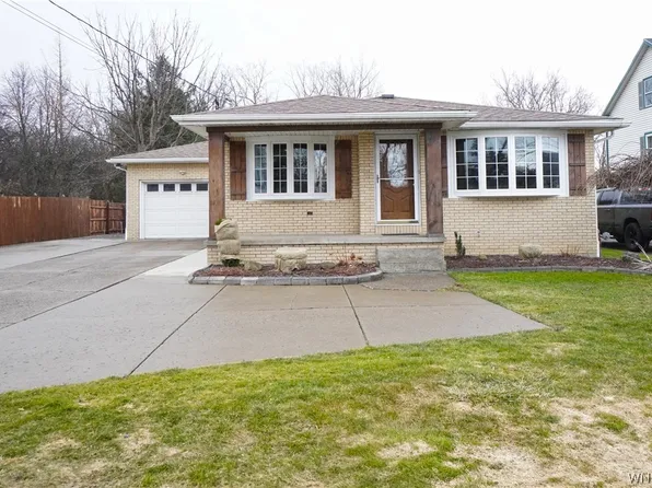 159 Cayuga Creek Rd, Cheektowaga, NY 14227
