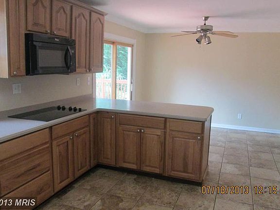 5th image of 101 Balsam Dr