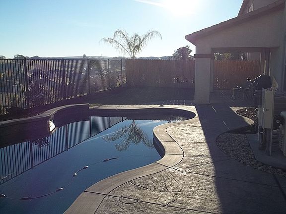 5th image of 2745 Westview Dr
