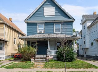 3812 Poe Ave, Cleveland, OH 44109