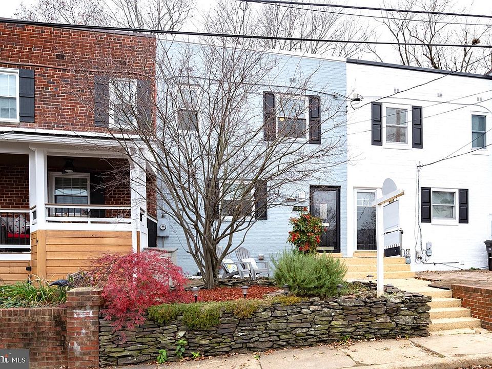 1st image of 222 Burgess Ave