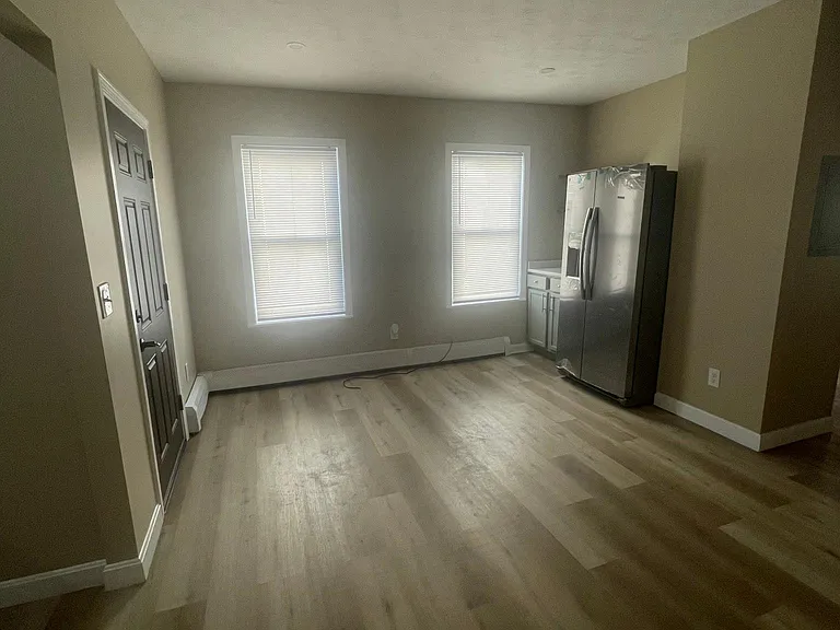 114 East St #1 — Photo 11