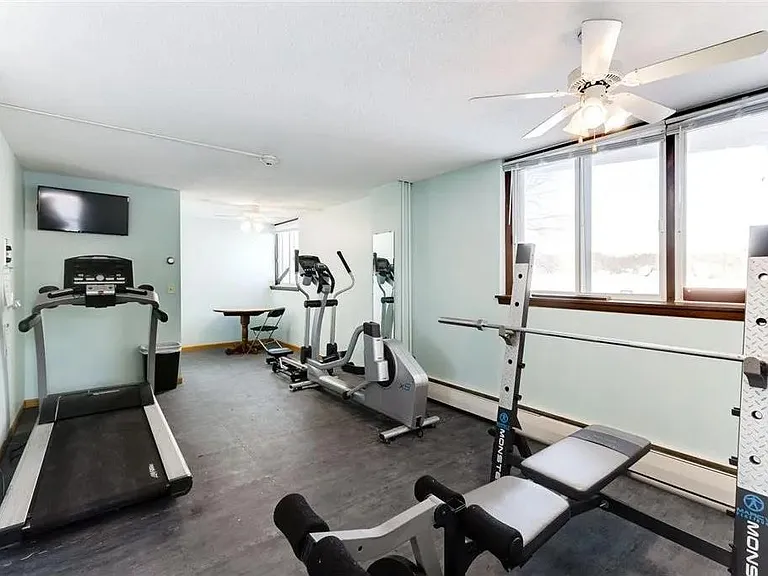 329 Geneva Ave N #204 — Photo 28