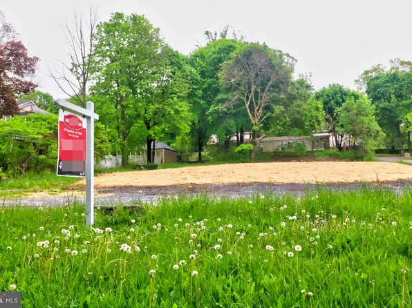 25609 Military Rd, Cascade, MD 21719