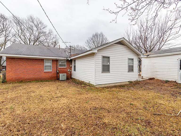 5121 Ginger Cir — Photo 26
