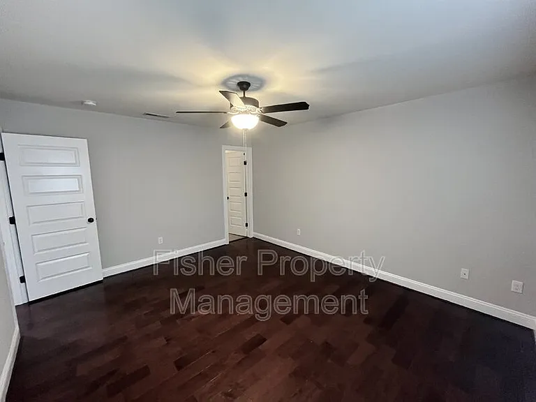 1411 Porter St #B — Photo 23