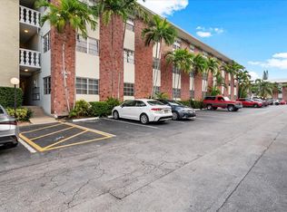 2426 SE 17th St APT 302A, Fort Lauderdale, FL 33316