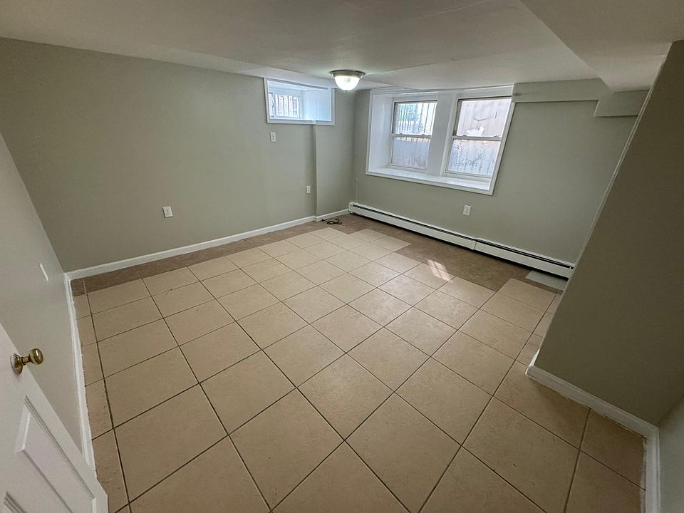 2nd image of 66 N 9th St #B2