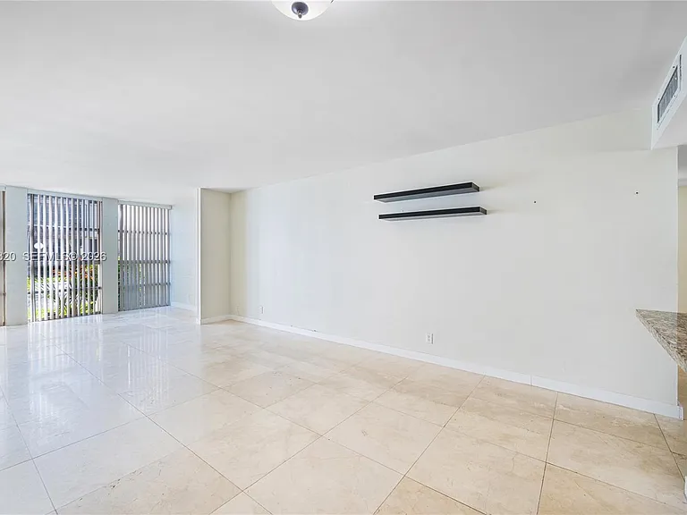 601 Three Islands Blvd #112 — Photo 6